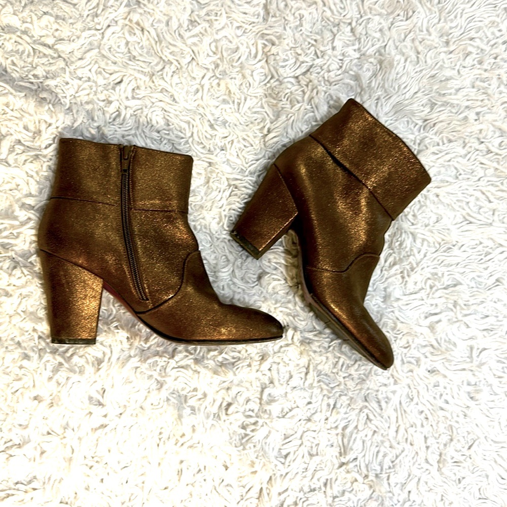 Chie Mihara Gold Glitter Booties